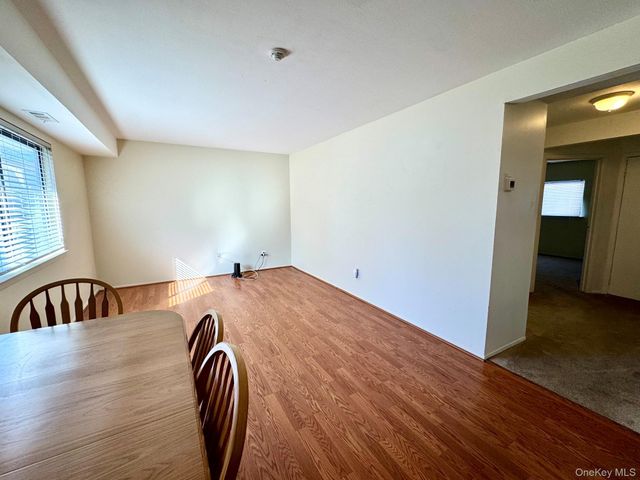 71 Pointe Circle S 71, Coram, NY 11727
