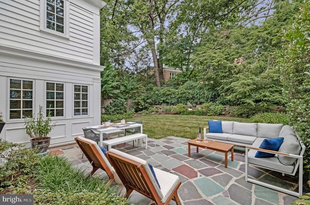 4745 RESERVOIR RD NW, Washington, DC 20007