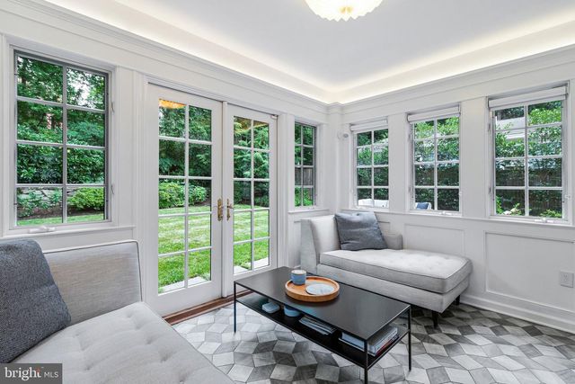 4745 RESERVOIR RD NW, Washington, DC 20007