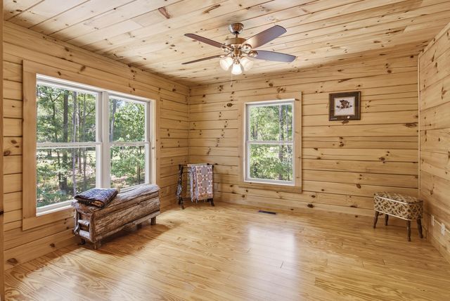184 Hidden Cove Lane, Ridgeville, SC 29472