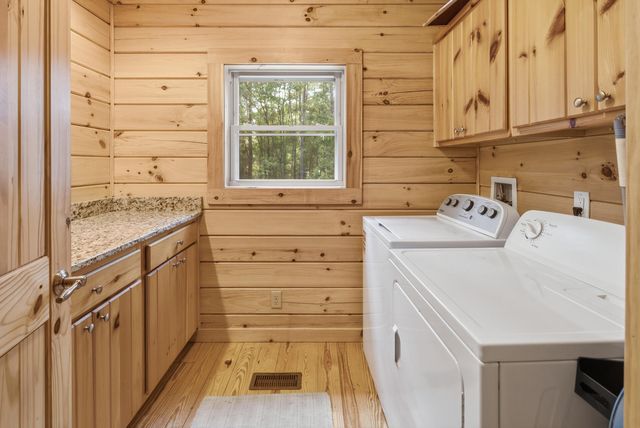 184 Hidden Cove Lane, Ridgeville, SC 29472