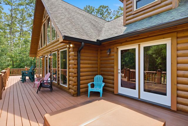 184 Hidden Cove Lane, Ridgeville, SC 29472
