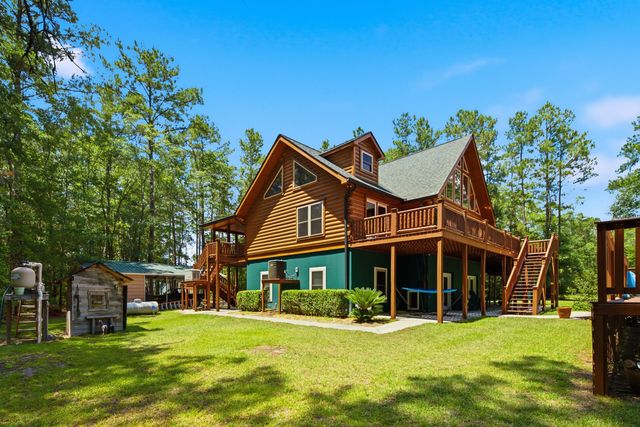 184 Hidden Cove Lane, Ridgeville, SC 29472