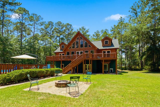 184 Hidden Cove Lane, Ridgeville, SC 29472