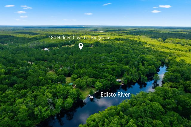 184 Hidden Cove Lane, Ridgeville, SC 29472