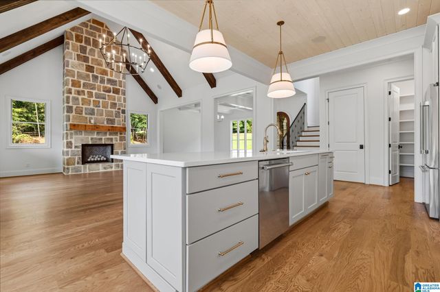 5651 BROCKS COVE, Hoover, AL 35244