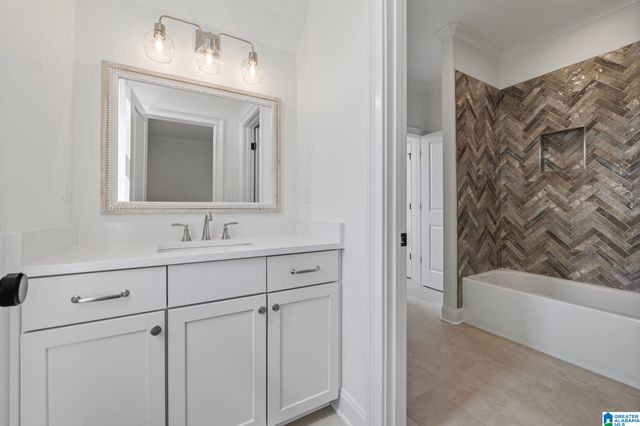 5651 BROCKS COVE, Hoover, AL 35244