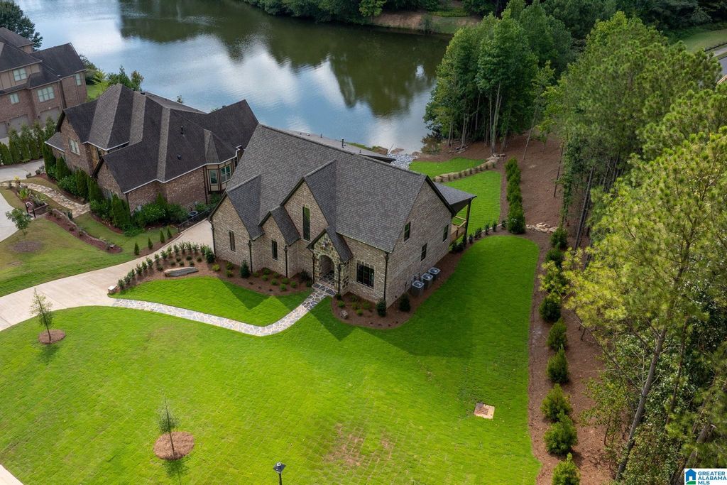 5651 BROCKS COVE, Hoover, AL 35244