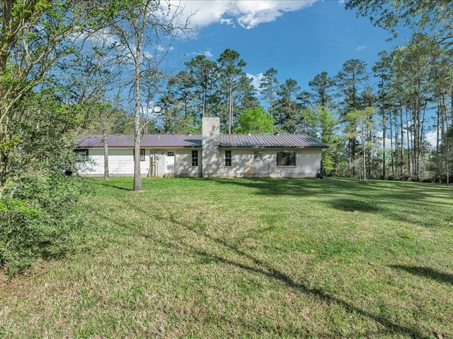 19506 State Highway 7 E, Kennard, TX 75847