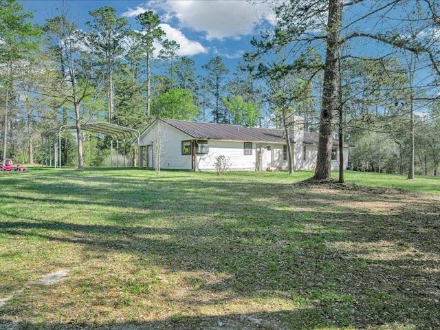 19506 State Highway 7 E, Kennard, TX 75847