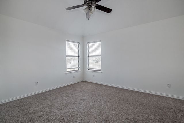 328 Tioga Street, Burleson, TX 76028