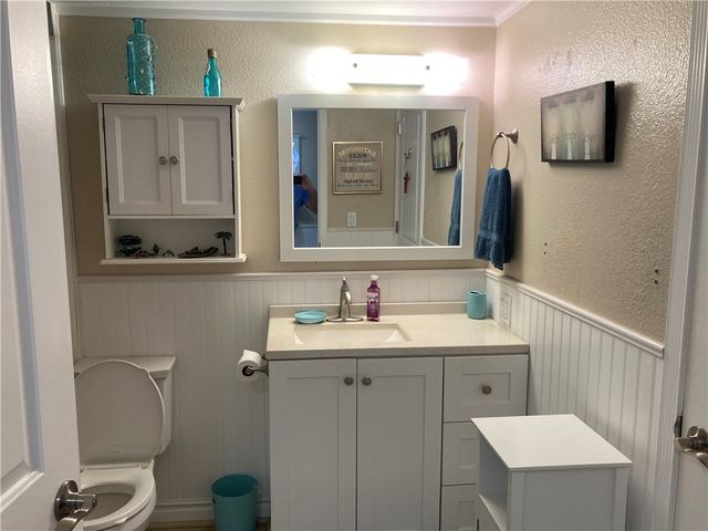 4000 Surfside Blvd 502, Corpus Christi, TX 78402