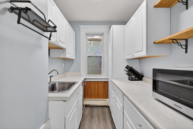 7 Pinard Street, Goffstown, NH 03045