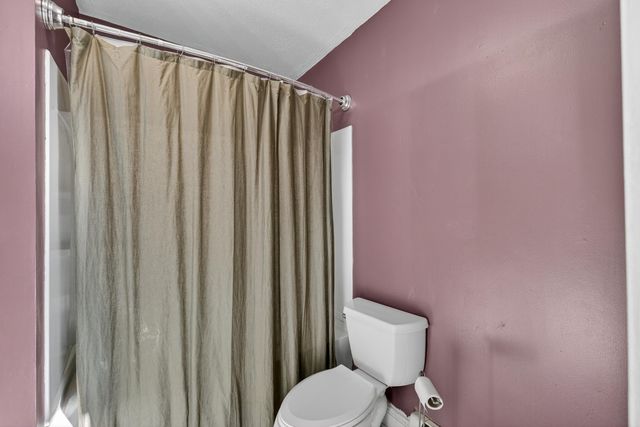 7 Pinard Street, Goffstown, NH 03045