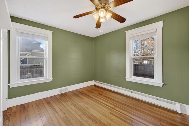 7 Pinard Street, Goffstown, NH 03045