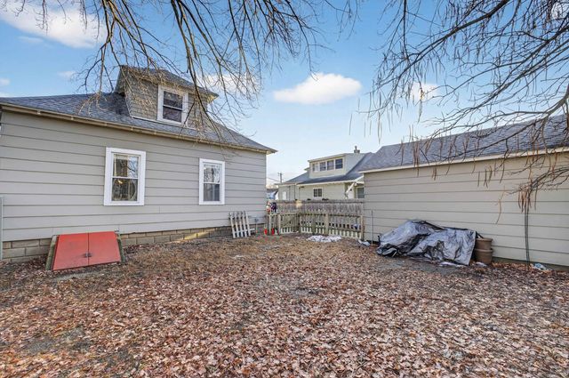 7 Pinard Street, Goffstown, NH 03045