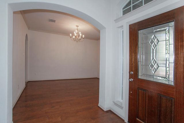 62 Longsford Circle, The Woodlands, TX 77382