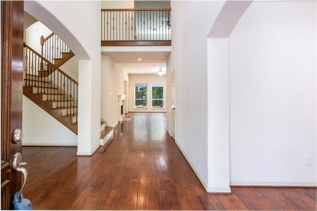 62 Longsford Circle, The Woodlands, TX 77382