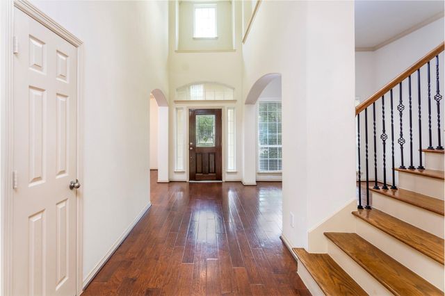 62 Longsford Circle, The Woodlands, TX 77382