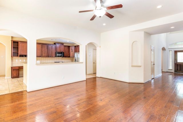 62 Longsford Circle, The Woodlands, TX 77382