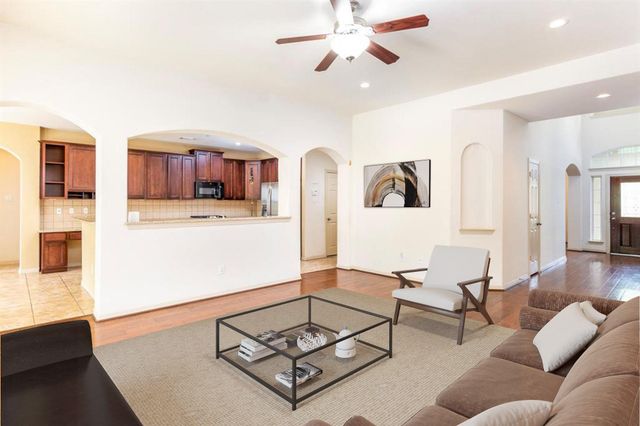 62 Longsford Circle, The Woodlands, TX 77382