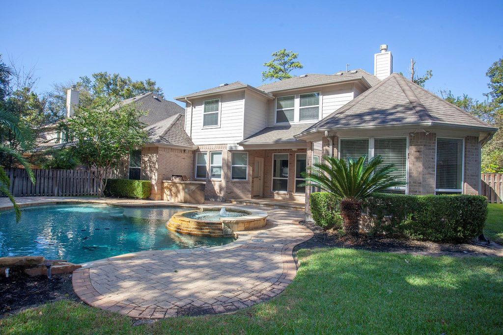 62 Longsford Circle, The Woodlands, TX 77382
