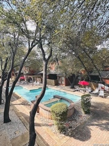 7930 Roanoke Run Apt 606, San Antonio, TX 78240