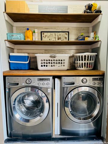 7930 Roanoke Run Apt 606, San Antonio, TX 78240