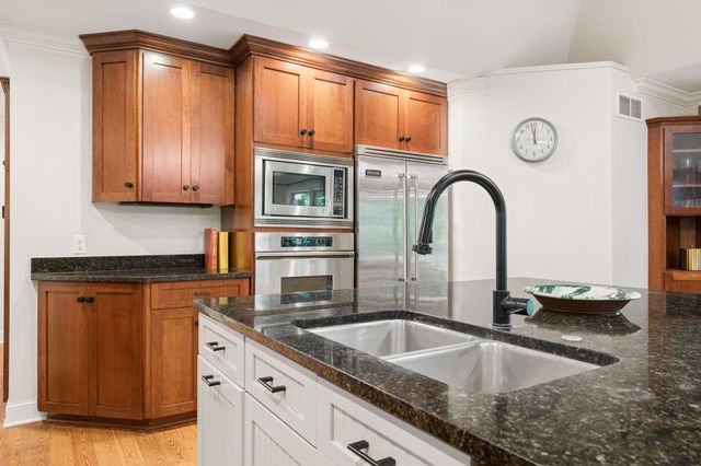 3470 Hamilton Avenue, Wayzata, MN 55391