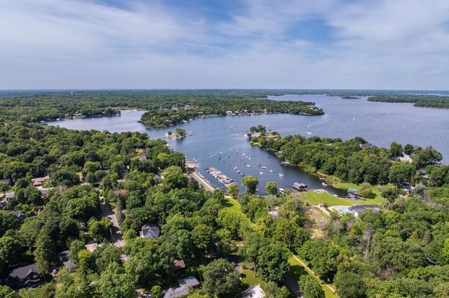 3470 Hamilton Avenue, Wayzata, MN 55391