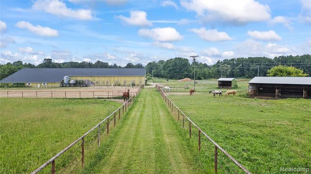 5095 Casey Road, Dryden, MI 48428