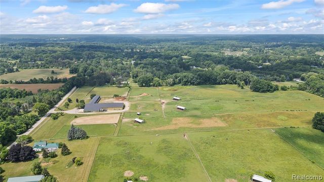 5095 Casey Road, Dryden, MI 48428