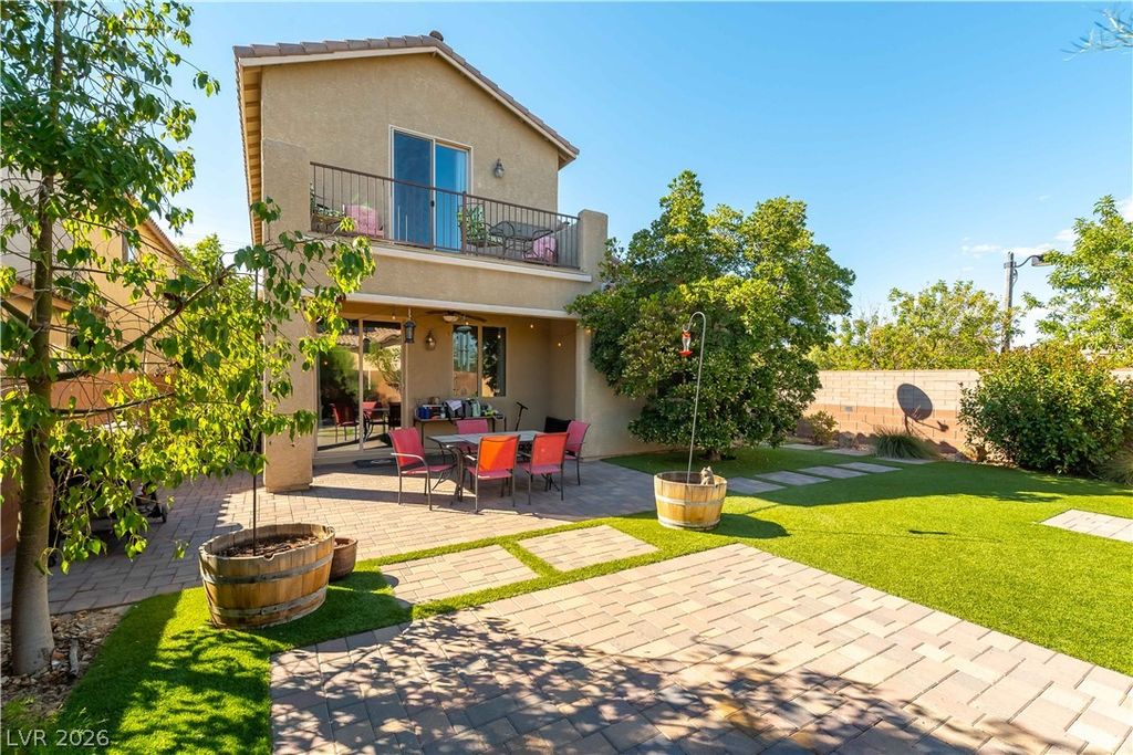 7556 Abby View Street, Las Vegas, NV 89166 — photo 4