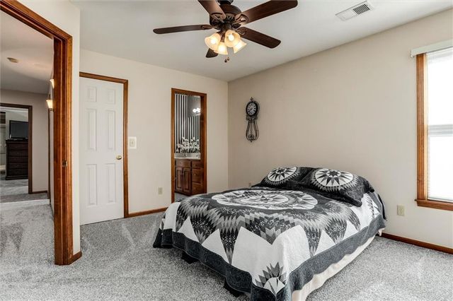 5501 Mullen Road, Shawnee, KS 66216