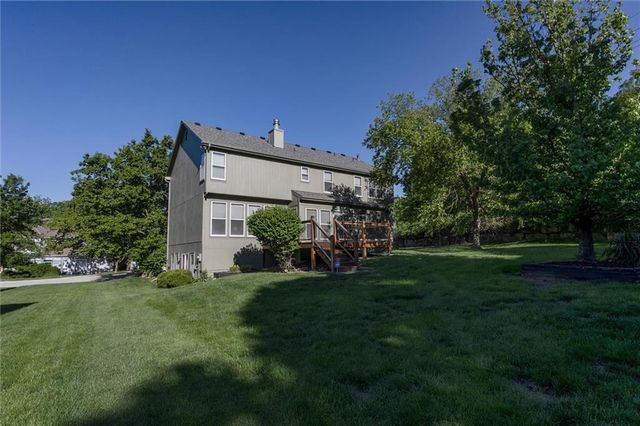 5501 Mullen Road, Shawnee, KS 66216