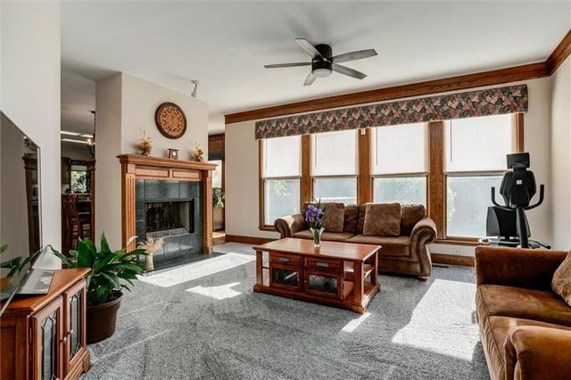 5501 Mullen Road, Shawnee, KS 66216