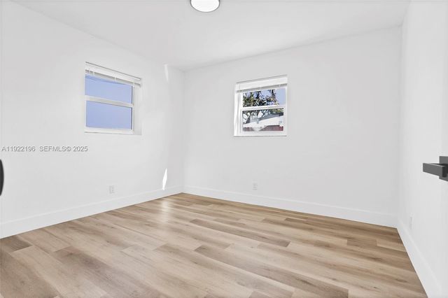 6117 NW 27th St 1, Margate, FL 33063