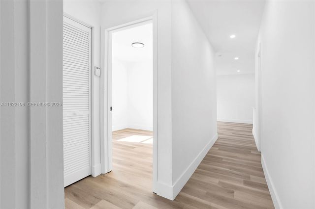 6117 NW 27th St 1, Margate, FL 33063