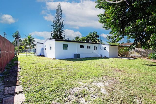 6117 NW 27th St 1, Margate, FL 33063