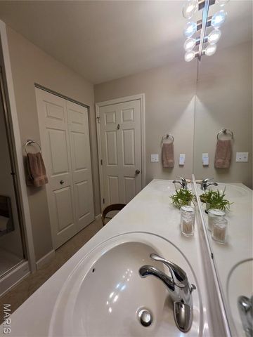 2338 Windsor Castle Drive, Imperial, MO 63052