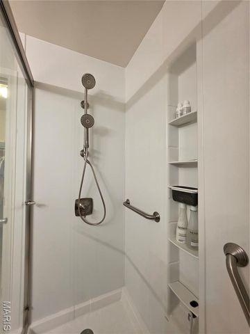 2338 Windsor Castle Drive, Imperial, MO 63052