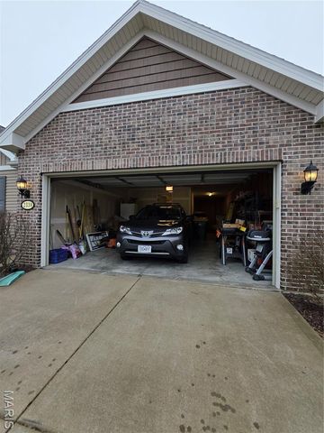 2338 Windsor Castle Drive, Imperial, MO 63052