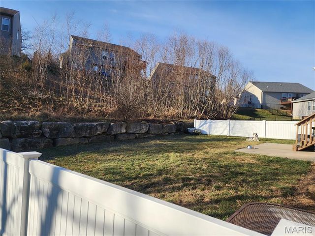 2338 Windsor Castle Drive, Imperial, MO 63052