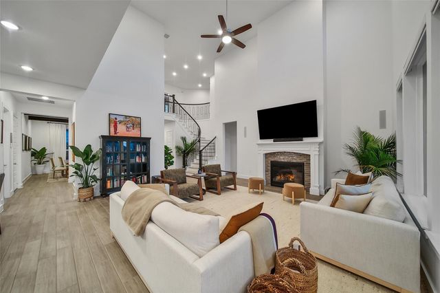 11111 Heartleaf Aster Way, Cypress, TX 77433