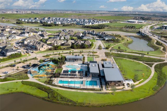 11111 Heartleaf Aster Way, Cypress, TX 77433