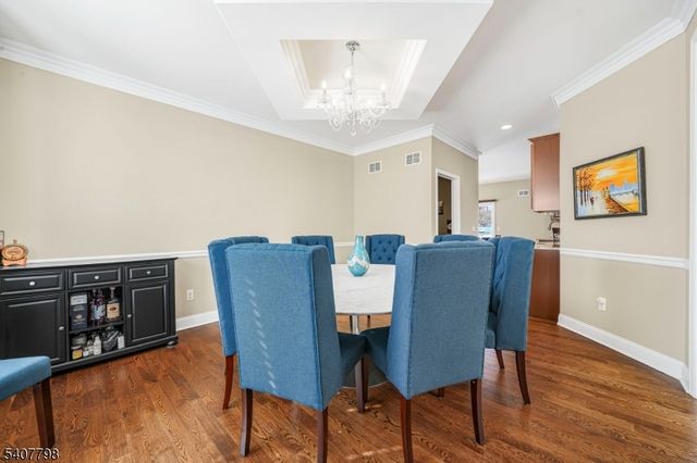 4 Bellows Ln, Montville Twp., NJ 07082