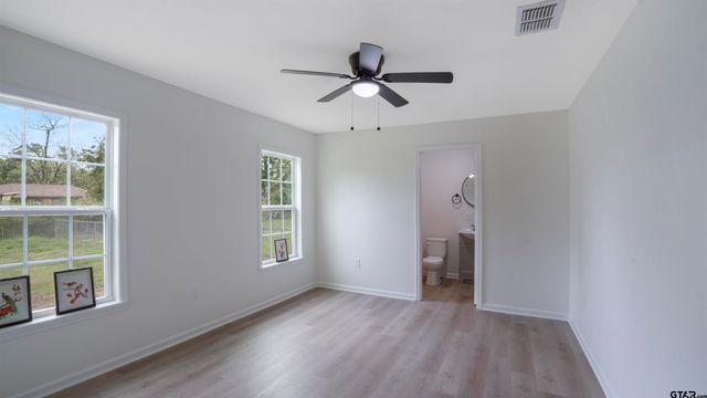 1925 Cushing Dr, Tyler, TX 75702