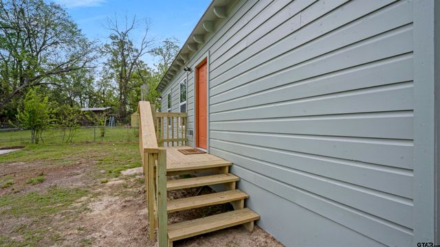 1925 Cushing Dr, Tyler, TX 75702