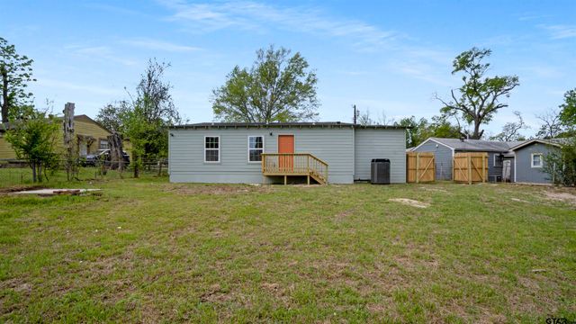 1925 Cushing Dr, Tyler, TX 75702