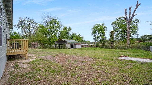 1925 Cushing Dr, Tyler, TX 75702